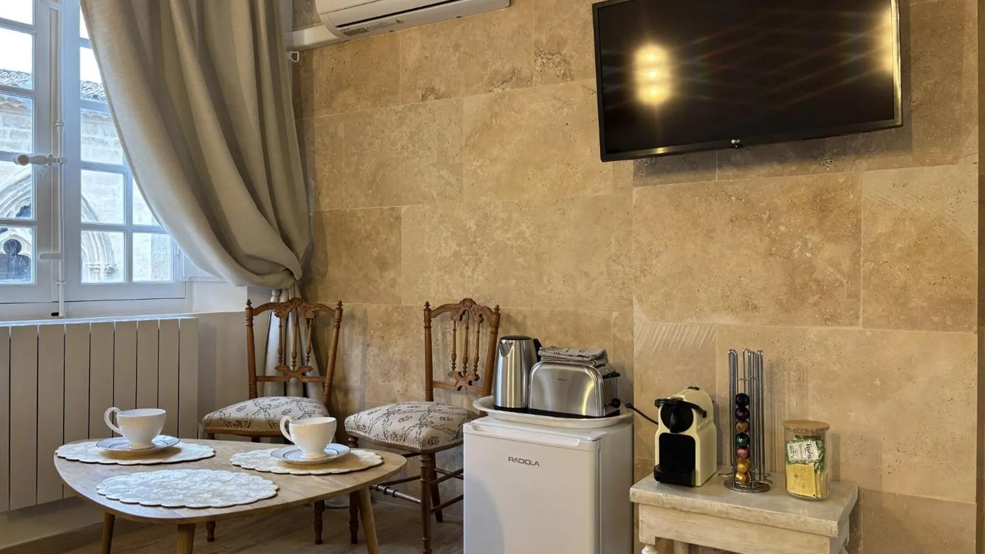 Hotel Particulier D'Hote Le Philippe-Le-Bel Villeneuve-lès-Avignon 0*,  Frankrijk